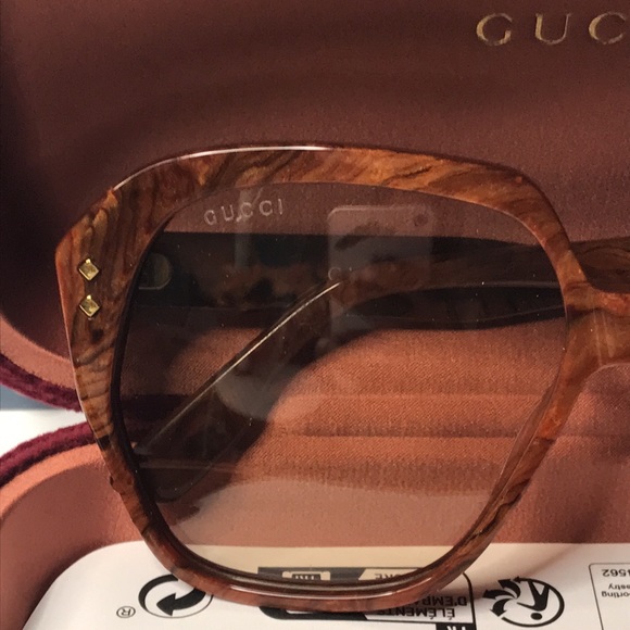 AuthGUCCI GG1249S 001 square sunglass dark wood brown frame light yellow lenses. - Picture 12 of 15